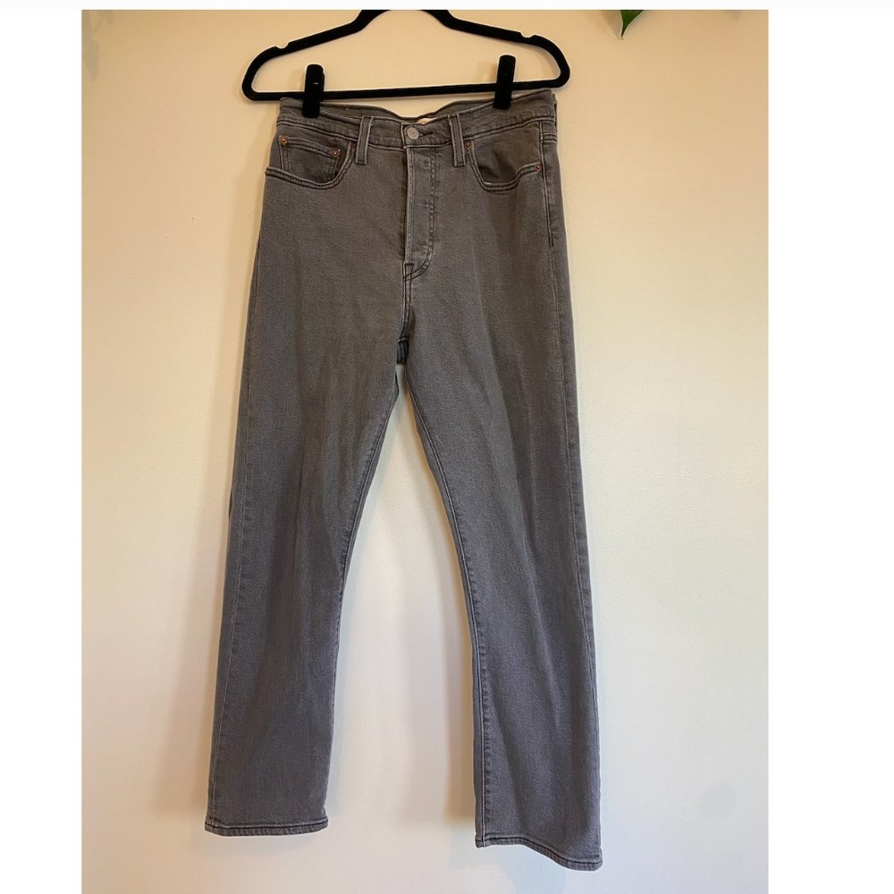 LEVI’S Wedgie Straight Denim Jeans 30 Button Fly Gray Wash High Rise